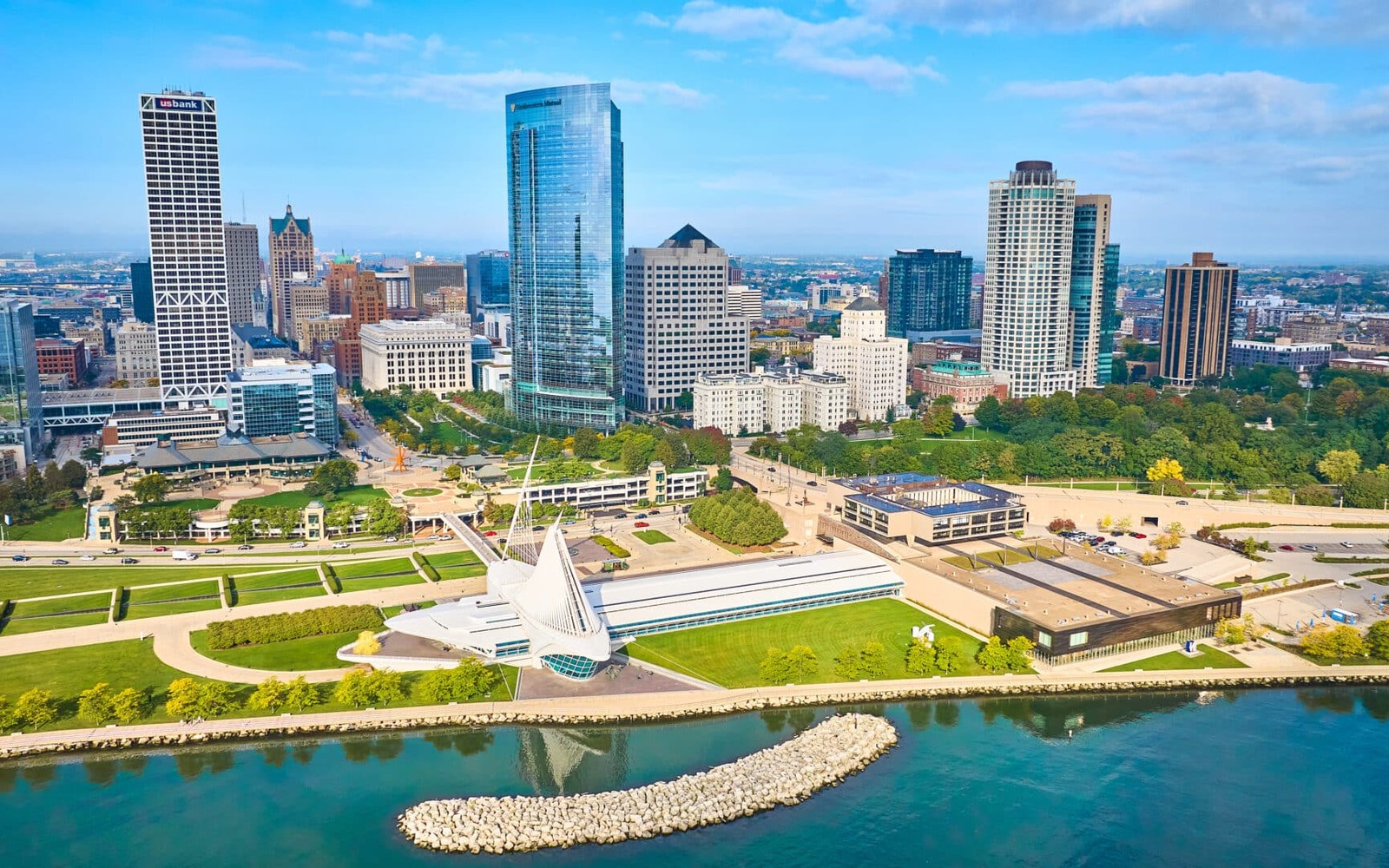 Equipment Refinancing in Milwaukee, WI